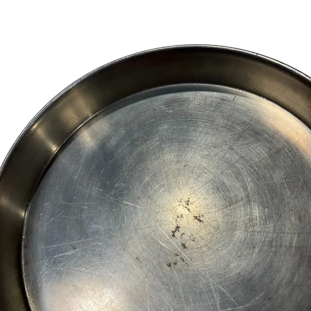 Mirro Aluminum 9 Inch Round Cake Pan Vintage Model 5376-M USA